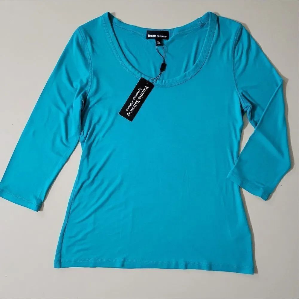 Ronnie Salloway Women's Teal Scoop-neck 3/4 Sleeve Top